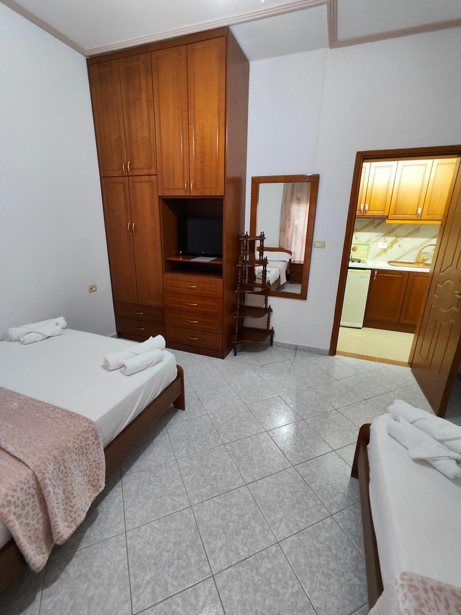 Hola Rooms Ksamil Kültér fotó
