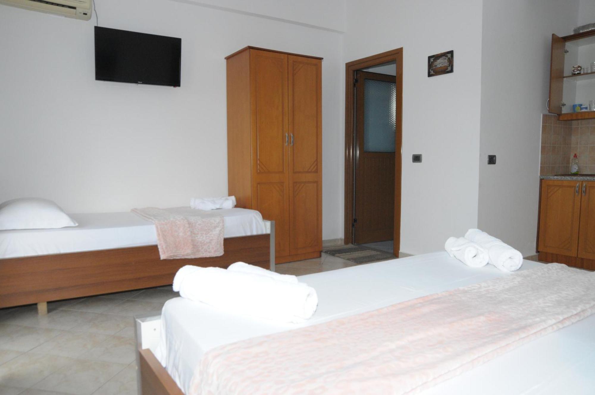 Hola Rooms Ksamil Kültér fotó