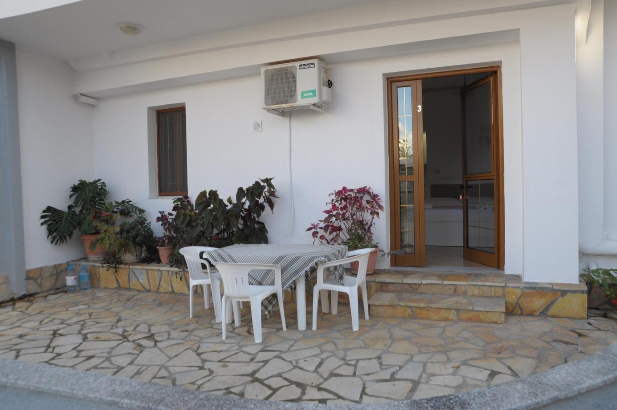 Hola Rooms Ksamil Kültér fotó
