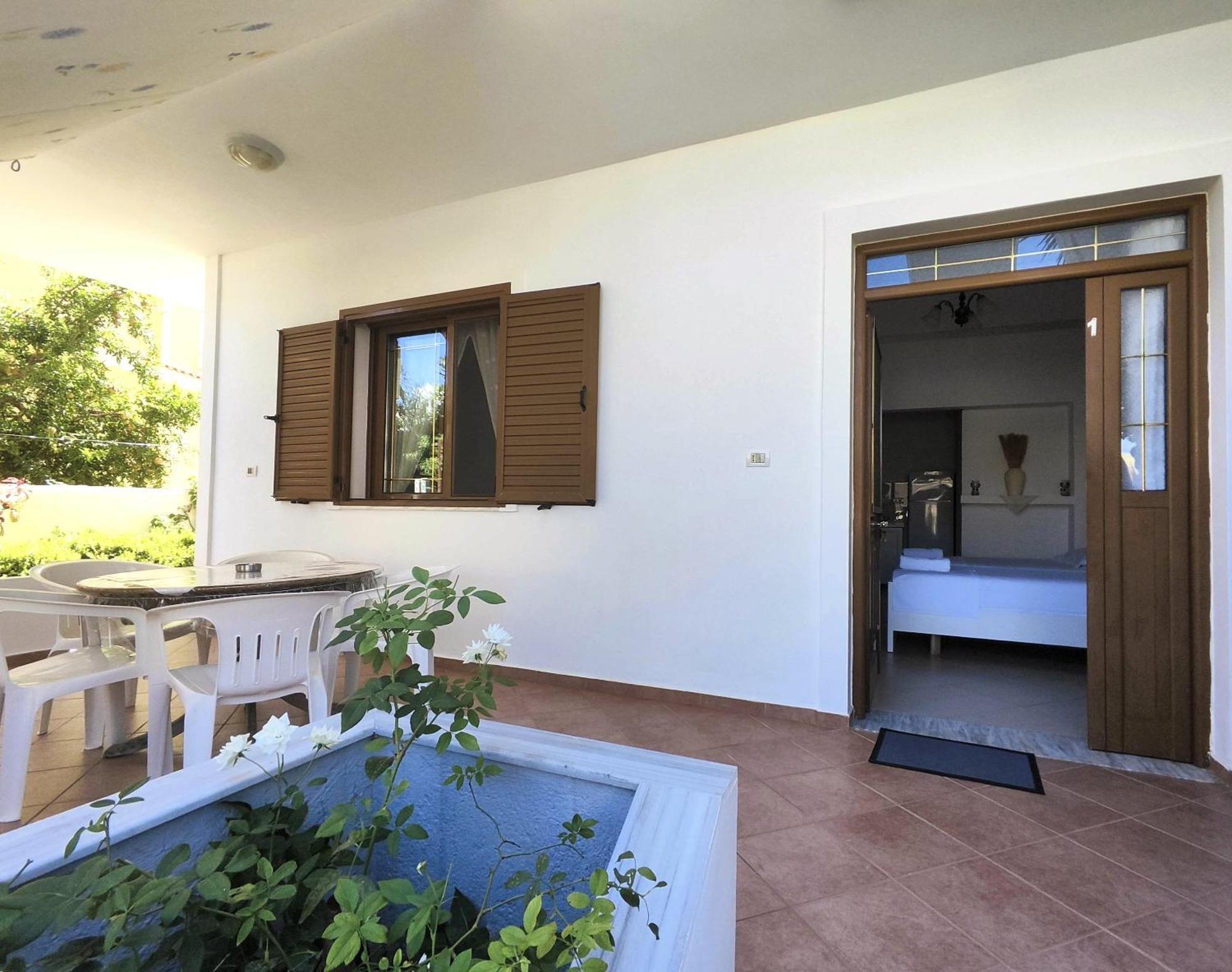 Hola Rooms Ksamil Kültér fotó