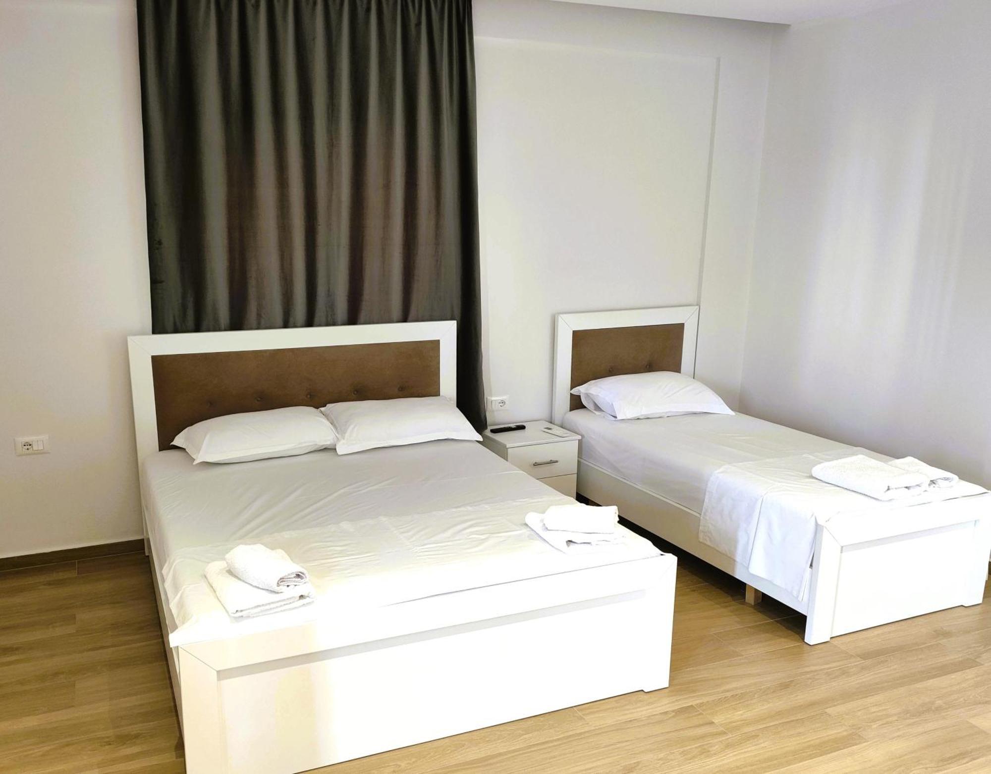 Hola Rooms Ksamil Kültér fotó