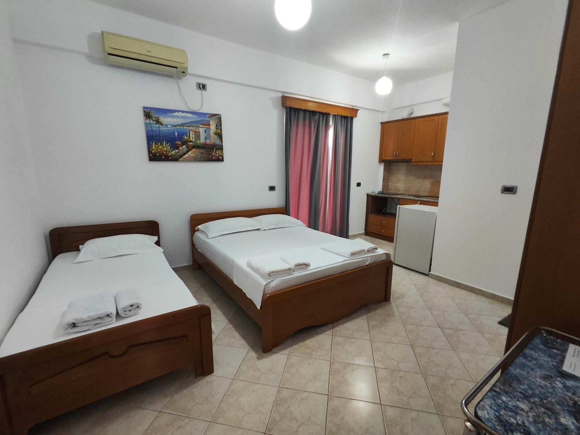 Hola Rooms Ksamil Kültér fotó